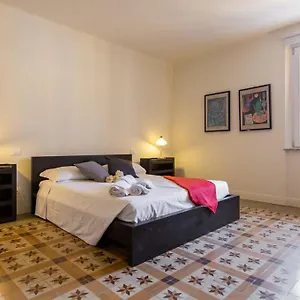 Casa Dei Cavalieri Pisa